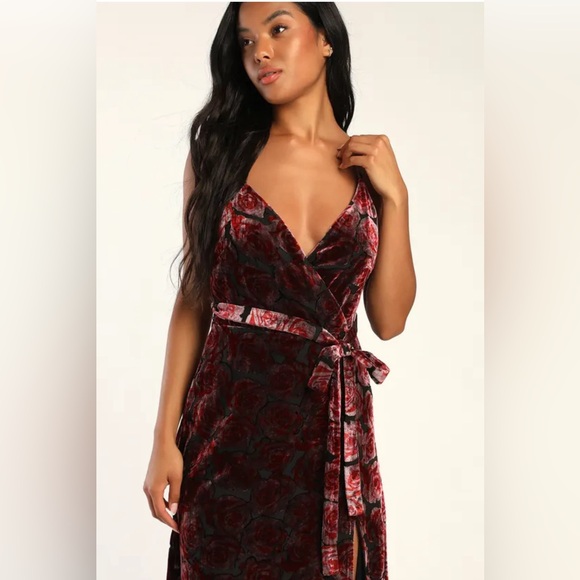 Pretty Companion Mauve and Red Floral Velvet Burnout Maxi Dress - Picture 5 of 6